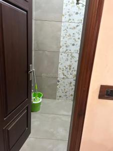 Bathroom Image of 900 Sq.ft 2 BHK Apartment / Flat for rent in Sector 88 Mohali for Rs. 27000