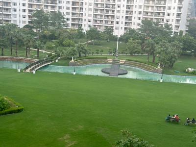 Image of 2838 Sq.ft 3 BHK Apartment / Flat for sale in Central Park Resorts, Sector 48, Gurgaon for Rs. 75000000