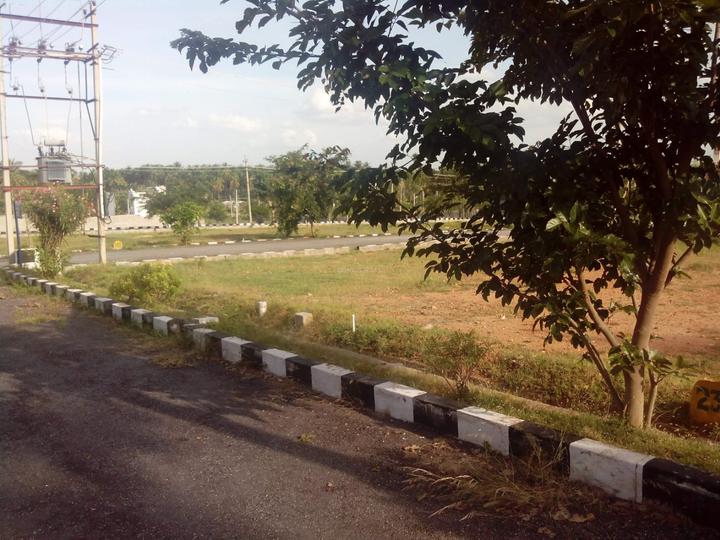 Image of 600 Sq.ft Residential Plot / Land for sale in Thavarekere, Bangalore for Rs. 2000000