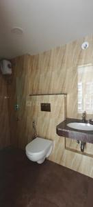 Bathroom Image of 700 Sq.ft 2 BHK Apartment / Flat for sale in Lodha Amara, Thane West Thane for Rs. 12700000