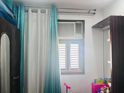 Bedroom Image of 1400 Sq.ft 3 BHK Apartment / Flat for rent in Razapur Khurd New Delhi for Rs. 16000