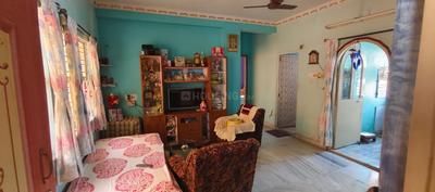 Bedroom Image of 1000 Sq.ft 3 BHK Apartment / Flat for sale in Naktala Kolkata for Rs. 4000000