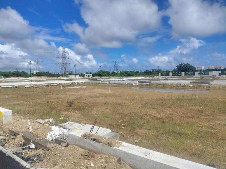 Urban Sapphire Garden Phase 2 Main Image 1