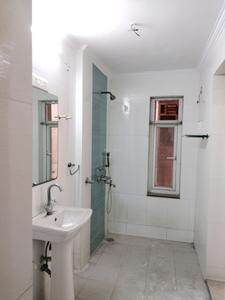 Common Bathroom One Image of 1700 Sq.ft 3 BHK Apartment / Flat for sale in CGHS JDM Apartment, Sector 5 Dwarka New Delhi for Rs. 25500000