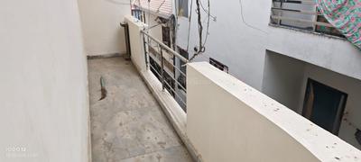 Balcony Image of 900 Sq.ft 2 BHK Builder Floor for sale in New Industrial Township Faridabad for Rs. 6700000