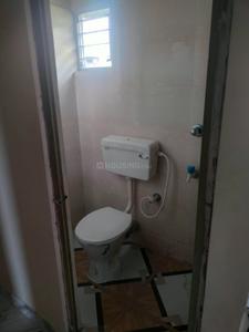 Bathroom Image of 900 Sq.ft 1 RK Independent House for rent in Belgachia Village Housing Estate Kolkata for Rs. 6500
