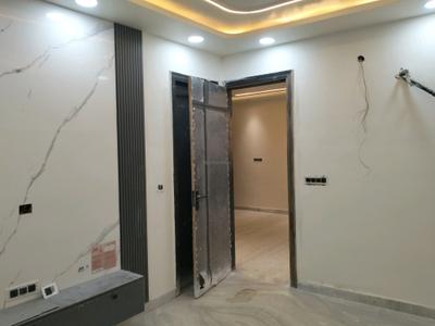 Bedroom Image of 1100 Sq.ft 3 BHK Builder Floor for sale in Shakurpur New Delhi for Rs. 11000000