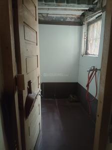 Bathroom Image of 575 Sq.ft 1.5 BHK Apartment / Flat for rent in Shastri Nagar Bhopal for Rs. 10000