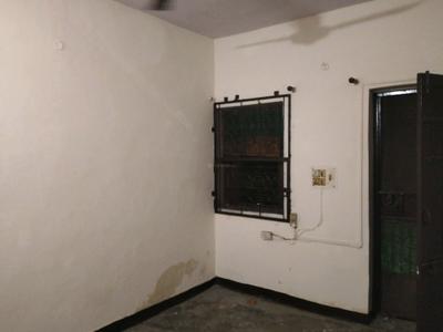 Bedroom Image of 1400 Sq.ft 4 BHK Apartment / Flat for sale in DDA Flats, Vikaspuri New Delhi for Rs. 9000000