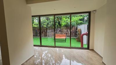 Bedroom Image of 4000 Sq.ft 4 BHK Apartment / Flat for sale in Navrangpura Ahmedabad for Rs. 33000000
