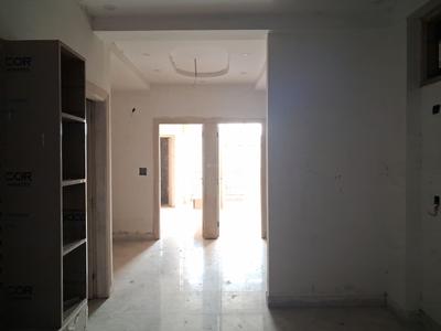 Living Room Image of 1450 Sq.ft 3 BHK Apartment / Flat for sale in Avenue 1, Sector 73 Noida for Rs. 5350000