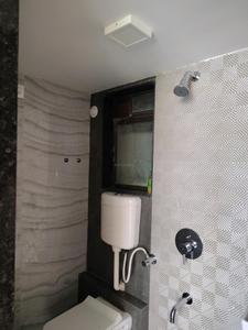 Common Bathroom Image of 1020 Sq.ft 2 BHK Apartment / Flat for rent in Lalani Residency, Hiranandani Estate Thane for Rs. 35000