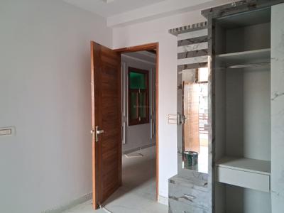 Bedroom Image of 1000 Sq.ft 2 BHK Apartment / Flat for sale in Sector 73 Noida for Rs. 3500000