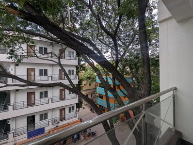 Balcony Image of 1000 Sq.ft 2 BHK Apartment / Flat for rent in HBR Layout Bengaluru for Rs. 42000