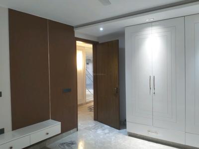 Bedroom Image of 2200 Sq.ft 4 BHK Builder Floor for sale in Vikaspuri New Delhi for Rs. 55000000