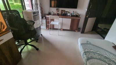 Living Room Image of 650 Sq.ft 1 BHK Apartment / Flat for sale in Seawoods Navi Mumbai for Rs. 10000000