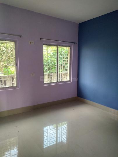 Larica Green Hamlet Main Image 1