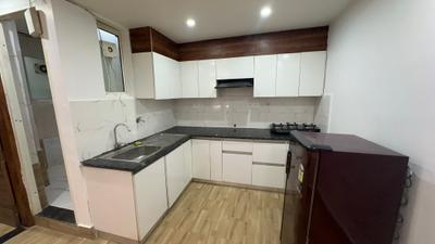 Kitchen Image of 600 Sq.ft 1 BHK Independent House for rent in DLF Phase 3 Gurgaon for Rs. 30000