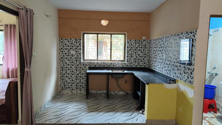 Prantika, Garia Main Image 1