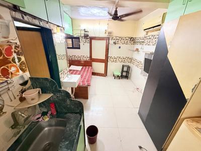 Kitchen Image of 247 Sq.ft 1 RK Apartment / Flat for rent in Sai Darshan CHS, Andheri East Mumbai for Rs. 25000