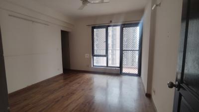 Bedroom Image of 1800 Sq.ft 4 BHK Apartment / Flat for rent in Logix Blossom County, Sector 137 Noida for Rs. 46000
