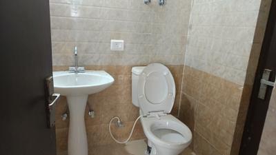 Image of 1300 Sq.ft 3 BHK Apartment / Flat for rent in Gardenia Glory, Sector 46, Noida for Rs. 35000