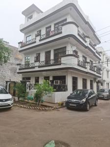 Image of 1350 Sq.ft 2 BHK Builder Floor for rent in Lohgarh, Zirakpur for Rs. 23000