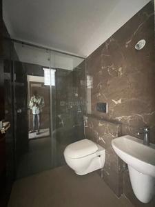 Bathroom Image of 865 Sq.ft 2 BHK Apartment / Flat for rent in Man Developments Royal Premium, Vijay Nagar Indore for Rs. 22000