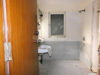 Bathroom Image of 2197 Sq.ft 4 BHK Apartment / Flat for sale in Omaxe NRI City, Omega II Greater Noida for Rs. 22500000