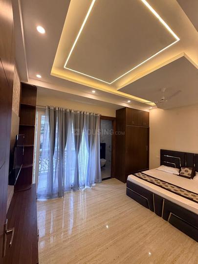 Mb associate Main Image 1