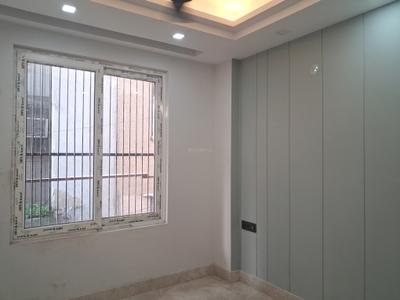 Bedroom Image of 1350 Sq.ft 3 BHK Builder Floor for sale in Paschim Vihar New Delhi for Rs. 25000000