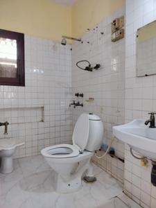 Image of 1500 Sq.ft 3 BHK Apartment / Flat for sale in DDA Flats Sarita Vihar, Sarita Vihar, New Delhi for Rs. 26000000