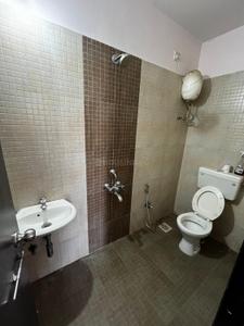 Bathroom Image of 860 Sq.ft 2.5 BHK Apartment / Flat for rent in Krisala Krisanta Skyline, Vikas Nagar Pune for Rs. 18500