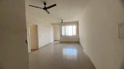 Living Room Image of 1250 Sq.ft 3 BHK Apartment / Flat for rent in Jaypee Kosmos, Sector 134 Noida for Rs. 28000