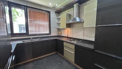 Kitchen Image of 2500 Sq.ft 3 BHK Builder Floor for rent in Safdarjung Enclave New Delhi for Rs. 170000
