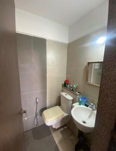 Bathroom Image of 1500 Sq.ft 3 BHK Apartment / Flat for sale in Shubh Gateway, Viman Nagar Pune for Rs. 20000000