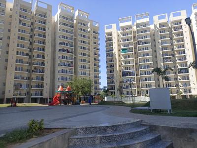 Image of 950 Sq.ft 3 BHK Apartment / Flat for sale in GLS Arawali Homes, Sector 4, Sohna for Rs. 6000000