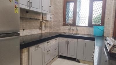 Kitchen Image of 1800 Sq.ft 3 BHK Builder Floor for rent in DLF Phase 2, DLF Phase 2 Gurgaon for Rs. 70000