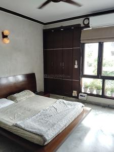 Bedroom Image of 2000 Sq.ft 4 BHK Apartment / Flat for sale in  Eastend Apartments, Indirapuram Ghaziabad for Rs. 22500000