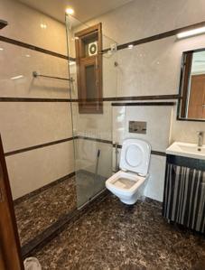 Bathroom Image of 2216 Sq.ft 3 BHK Builder Floor for rent in Unitech Residency Greens, Sector 46 Gurgaon for Rs. 84999