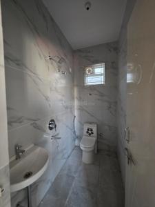 Bathroom Image of 1300 Sq.ft 2 BHK Builder Floor for rent in Singasandra Bengaluru for Rs. 43001