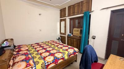 Bedroom Image of 2250 Sq.ft 3 BHK Builder Floor for rent in Sector 14 Gurgaon for Rs. 55000