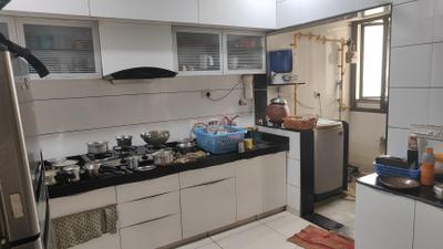 Kitchen Image of 2100 Sq.ft 3 BHK Apartment / Flat for sale in Sola Ahmedabad for Rs. 14300000