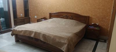 Bedroom Image of 2500 Sq.ft 2 BHK Independent House for rent in Gomti Nagar Lucknow for Rs. 30000