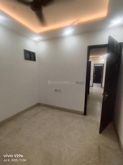 Sharda Puri, Ramesh Nagar Bedroom 1