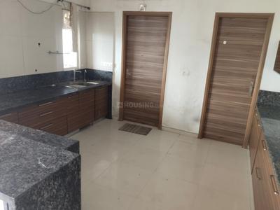 Kitchen Image of 2000 Sq.ft 4 BHK Apartment / Flat for rent in New Alkapuri Vadodara for Rs. 50000