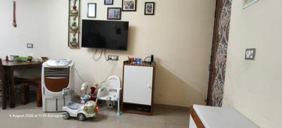 Hall Image of 950 Sq.ft 3 BHK Apartment / Flat for sale in ROF Aalayas 1, Sector 102 Gurgaon for Rs. 9000000