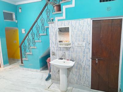 Image of 1000 Sq.ft 2 BHK Builder Floor for rent in Kundari Rakabganj, Lucknow for Rs. 12000