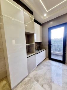 Kitchen Image of 1500 Sq.ft 3 BHK Builder Floor for sale in Mukherjee Nagar New Delhi for Rs. 25000000
