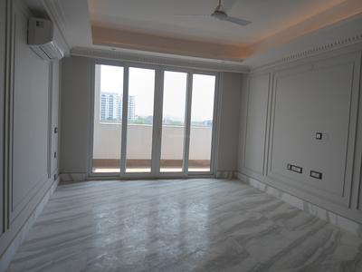 Living Room Image of 3200 Sq.ft 4.5 BHK Builder Floor for sale in DLF The Grove, DLF Phase 5 Gurgaon for Rs. 87000000